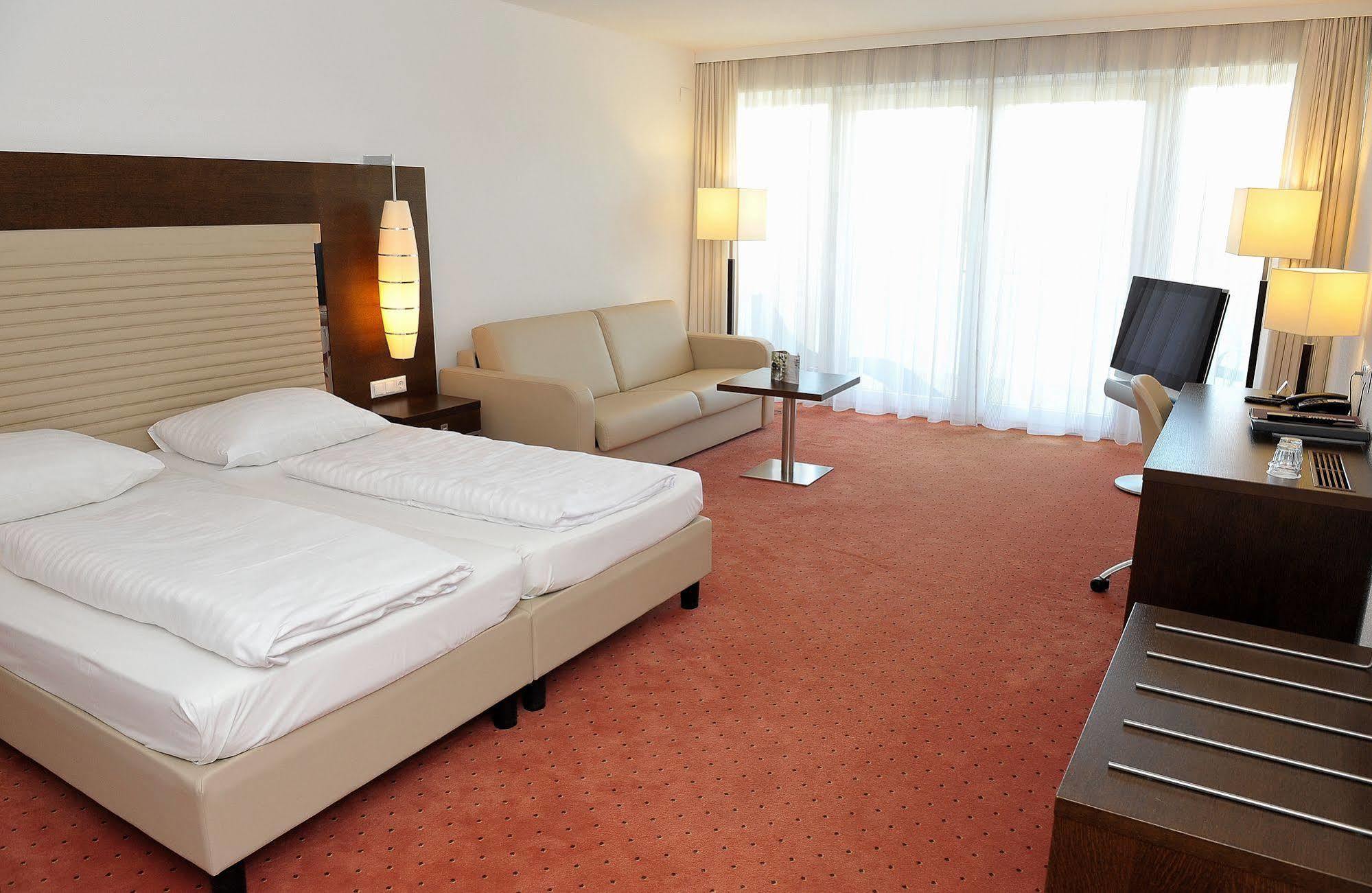 Hotel Plattenwirt Klagenfurt am Woerthersee Exterior photo