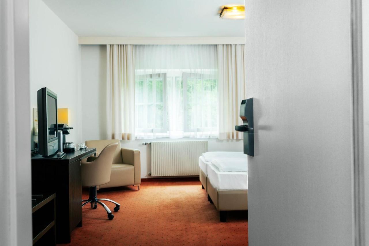 Hotel Plattenwirt Klagenfurt am Woerthersee Exterior photo